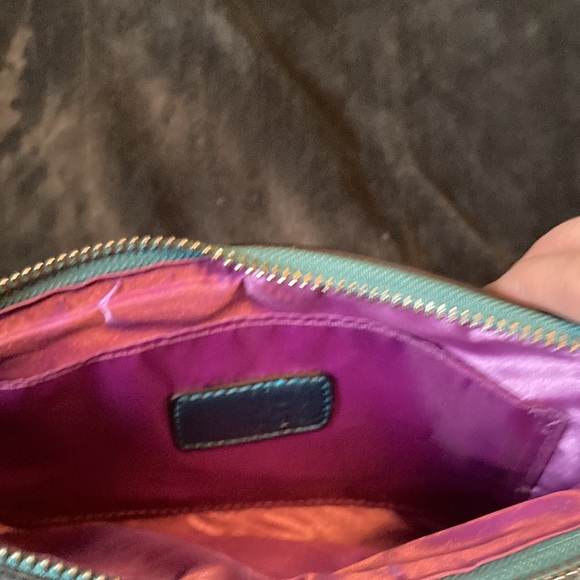 Coach Poppy small handbag  with iridescent turquoise leather trim & handle EUC - Picture 6 of 8